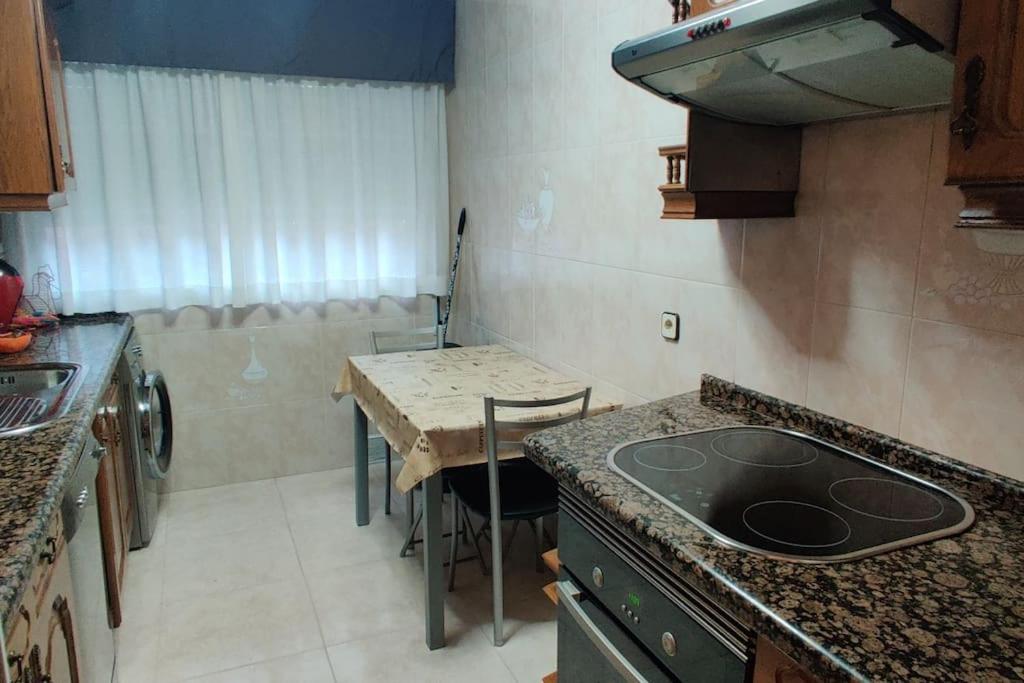 Acogedor apartamento en Pontedeume Exterior foto